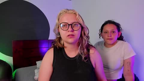 Snapshot of crazy_cakes_ chatting on December 5, 2:47 am Lexie  Rose  online show from December 5, 2:47 am