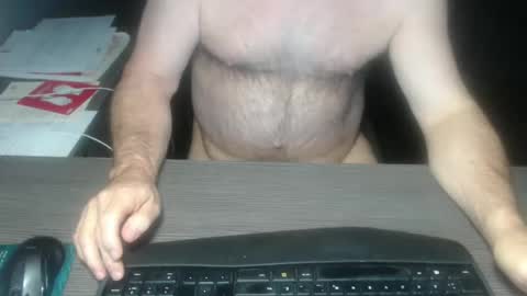 Creamormilk online show from November 16, 9:55 am