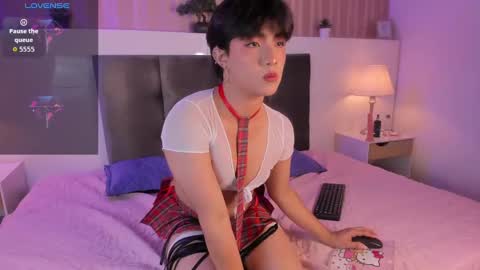 creamy_angelo online show from September 10, 4:57 am