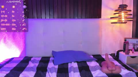 creamy_angelo online show from October 20, 10:37 pm