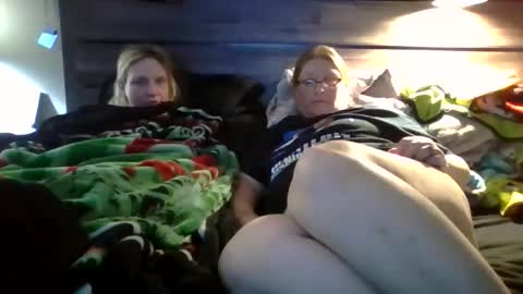 Heather online show from February 19, 4:11 am