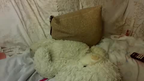 creamyy_pussy online show from June 11, 12:32 am