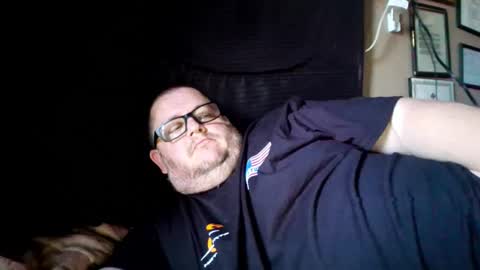 Snapshot of creeeping_death chatting on September 12, 7:16 pm The hopeless romantic online show from September 12, 7:16 pm