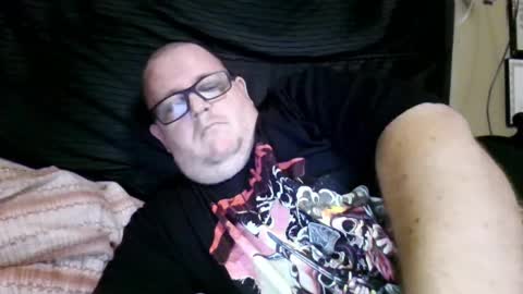 Snapshot of creeeping_death chatting on September 22, 5:44 am The hopeless romantic online show from September 22, 5:44 am