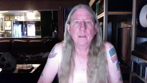 CrimsonCheeksNM online show from January 1, 8:58 pm