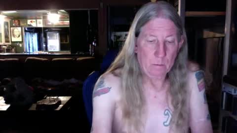 CrimsonCheeksNM online show from December 9, 9:16 pm