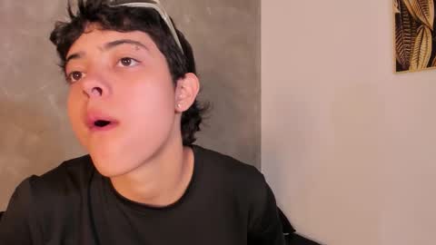 cris sasha online show from March 19, 11:59 am