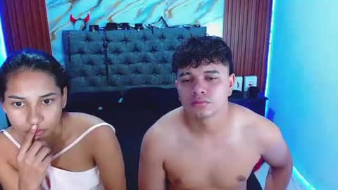CRISANDMERY online show from June 27, 2:39 am