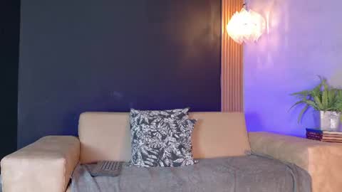 criss_hardcock_ online show from July 23, 2:03 pm