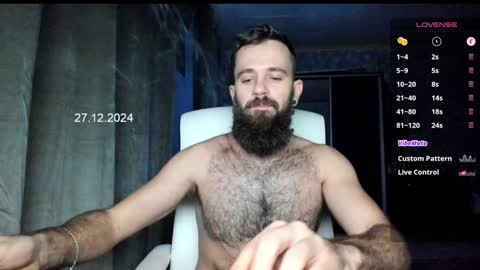 Snapshot of crissstud chatting on December 27, 6:14 am Criss online show from December 27, 6:14 am