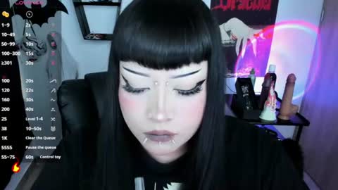 Cris online show from July 17, 9:39 pm