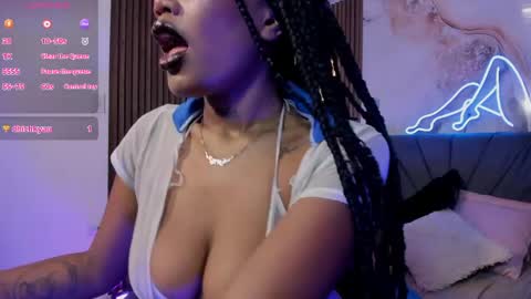 Crystalbroke  online show from May 23, 7:43 pm