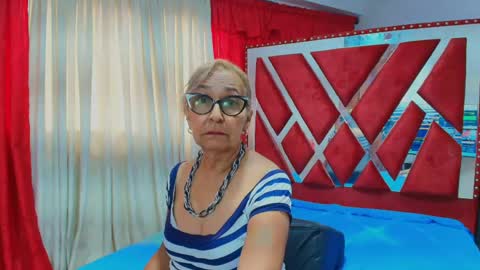 cristalmature online show from June 3, 2:33 pm