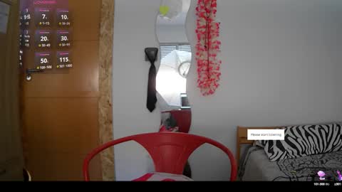   online show from October 5, 12:46 pm