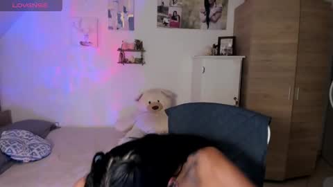 veronika online show from April 14, 2:59 am