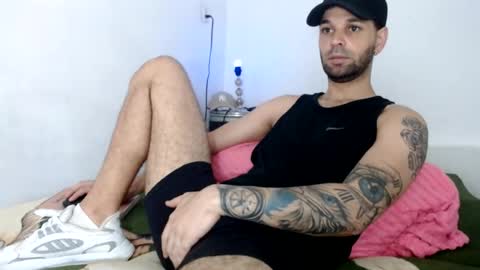 cristianhot125 online show from July 28, 7:04 pm