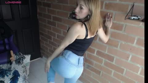 cristina online show from April 12, 8:02 pm