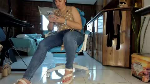 Julieta online show from July 5, 6:15 pm