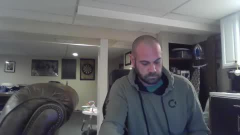 Snapshot of crm400 chatting on October 5, 1:47 am billybasement online show from October 5, 1:47 am