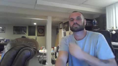 Snapshot of crm400 chatting on September 14, 12:35 am billybasement online show from September 14, 12:35 am