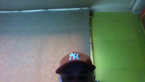 crmperez online show from July 23, 7:11 pm