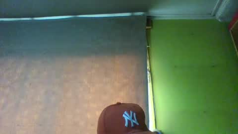 crmperez online show from July 24, 7:11 pm