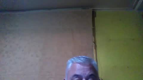 crmperez online show from June 4, 9:21 pm