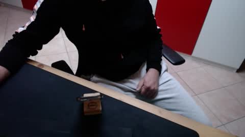 crocken_bisc online show from February 13, 4:32 pm