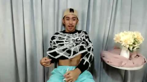 crocodale online show from March 5, 6:50 pm