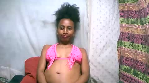 crushlove069 online show from March 30, 2:33 am