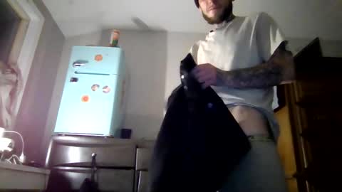 cruz815 online show from April 22, 4:19 am