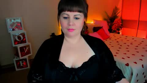 Anna online show from March 29, 8:10 pm