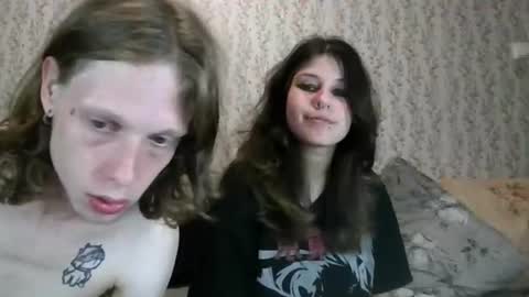 Crystal and Marcl online show from July 16, 6:22 pm