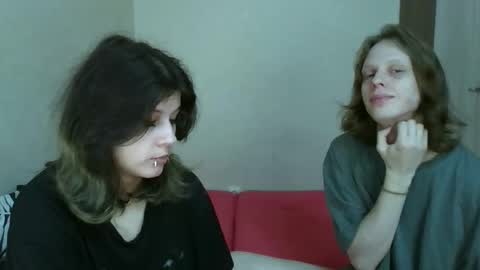 Crystal and Marcl online show from November 5, 11:56 am