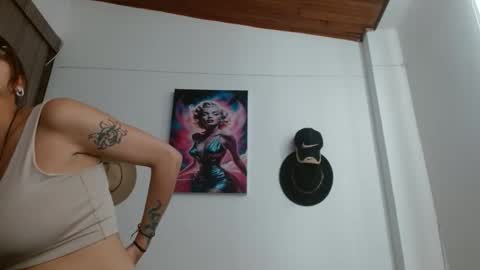 Crystal Blaze online show from March 20, 5:07 pm