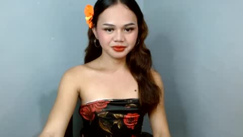crystaldoll online show from July 25, 10:24 am