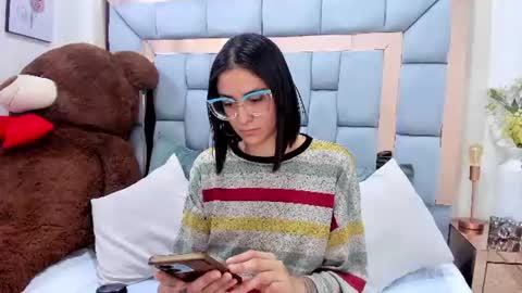 Crystal online show from June 17, 5:51 pm