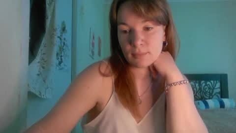 crystalvelvet online show from June 4, 7:47 am