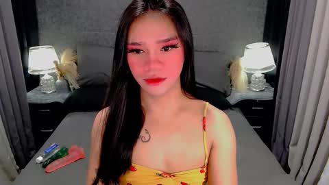 bea takashi  online show from February 25, 9:57 am