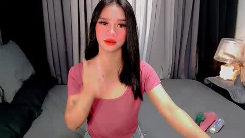 bea takashi  online show from November 11, 9:44 am