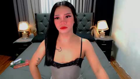 bea takashi  online show from June 9, 9:53 am