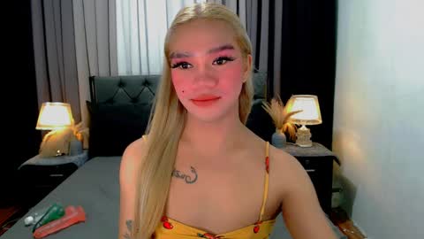 bea takashi  online show from April 3, 3:08 pm