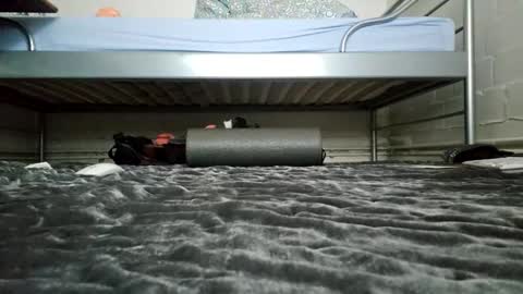 crzcrz online show from December 18, 10:51 am