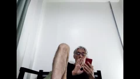 Snapshot of cucaio18 chatting on March 11, 10:29 am BIG UNCUT HARD COCK online show from March 11, 10:29 am