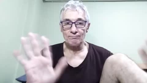 BIG UNCUT HARD COCK online show from November 12, 8:05 am