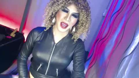 CUMMELA SLUTI online show from April 17, 3:25 pm