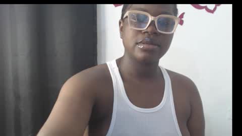 Coco sweet online show from January 12, 1:45 am