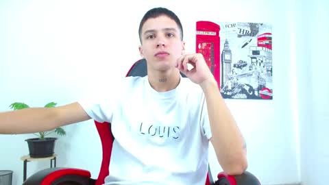 cumandres online show from November 4, 2:18 pm