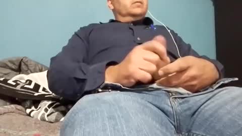 cumbian_chero online show from February 18, 2:27 pm