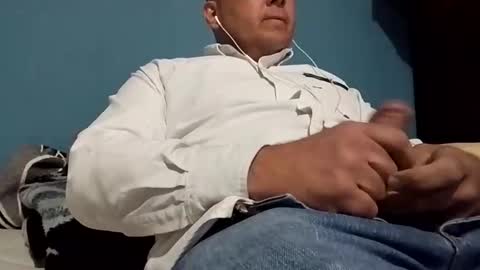 cumbian_chero online show from February 25, 1:52 am